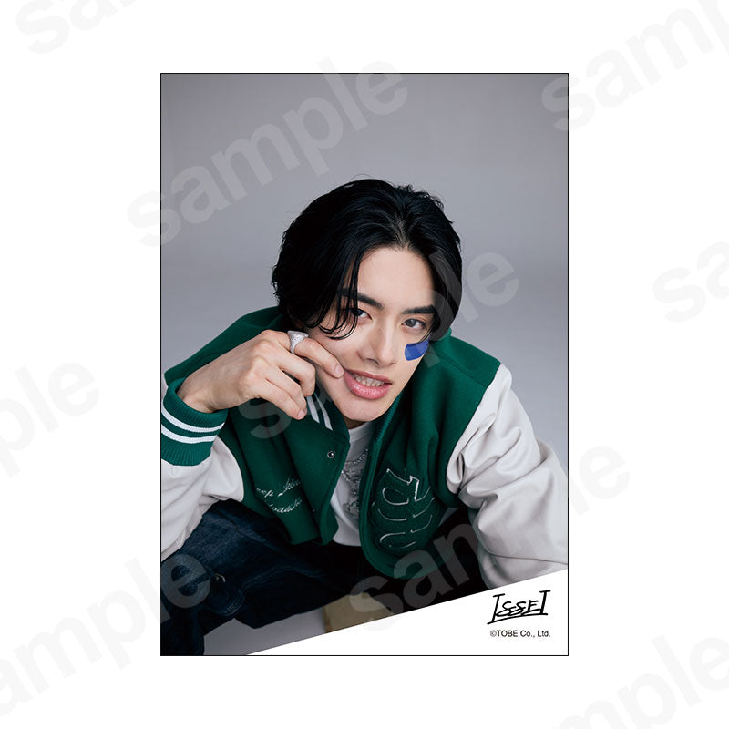 グッズ撮影オリジナルフォト (2025) 18／ISSEI | TOBE OFFICIAL STORE