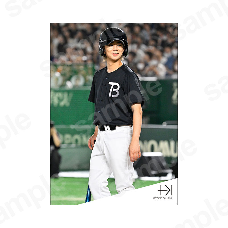 【未開封新品】TOBE 北山宏光さん1stアルバム ZOO 3形態特典ポスター付 Amazon.co.jp: 【3形態まとめ買い特典：オリジナルポスター(A4