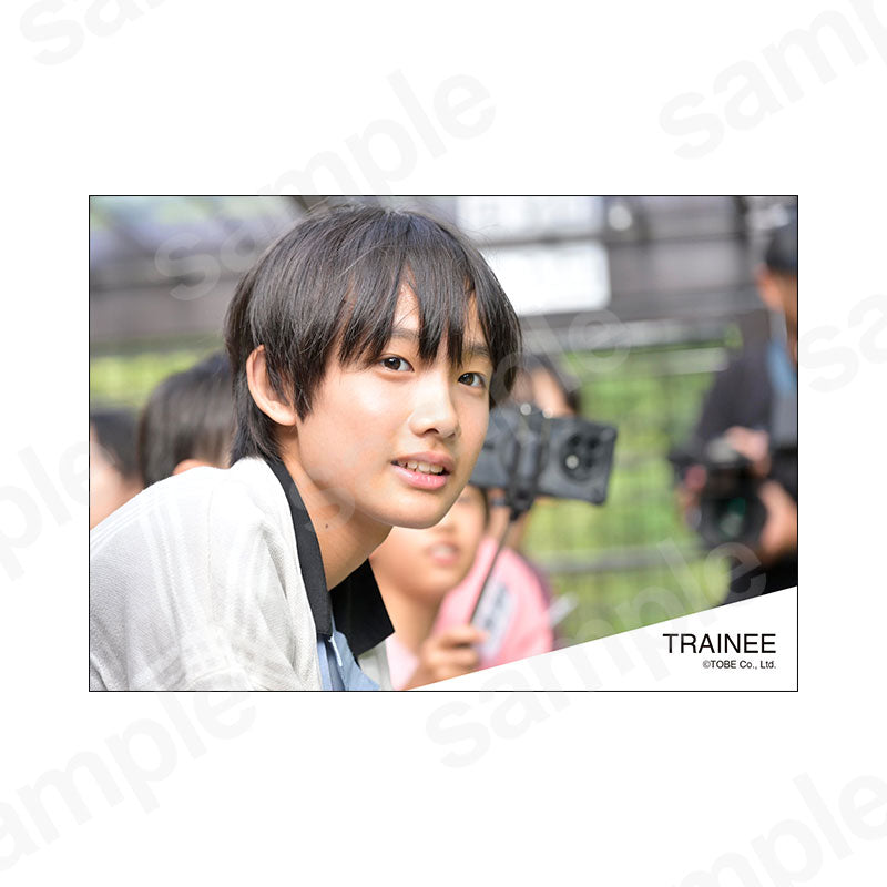 TRAINEEの夏休みオリジナルフォト／佐藤陸